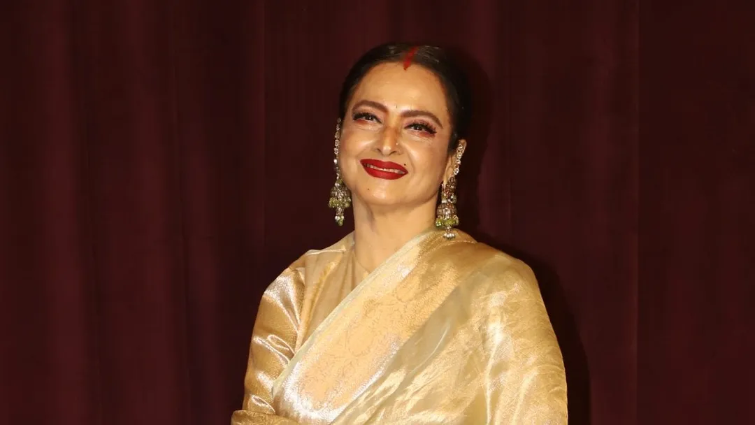 Rekha Turns 70: Her Journey, Top Movies, Songs, and 5 Lesser-Known Facts! |  Movies News - News18