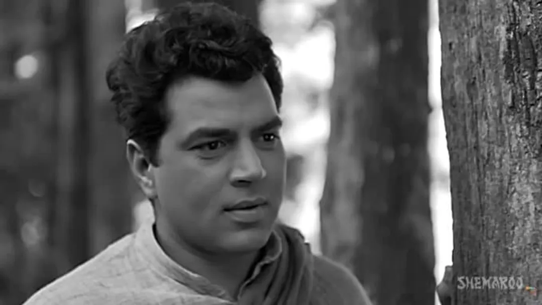 When Dharmendra Went Door-To-Door In Search For A Childhood Friend In Punjab  Village On A Cold Winter Midnight