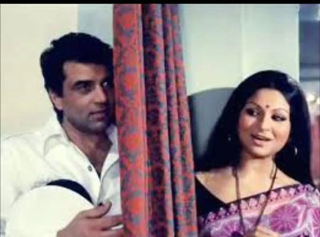 Chupke Chupke (1975)