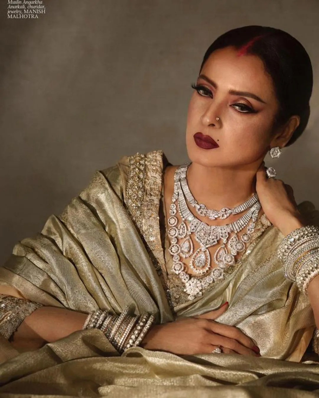 Rekha's Luxurious Lifestyle: Rs. 100 Crore Bungalow, Expensive Cars, Rs. 6  Crore RR Ghost, Net Worth