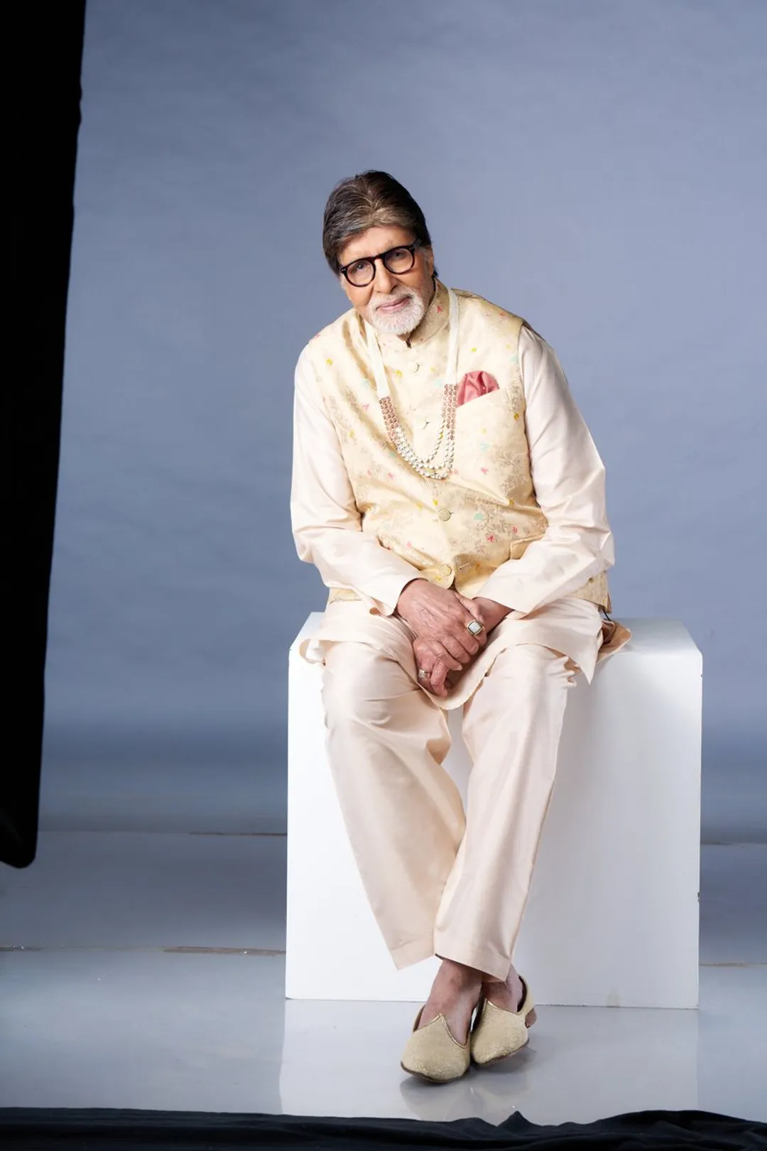 Amitabh Bachchan on X: "T 5501 - https://t.co/UN9HXqPpXK" / X