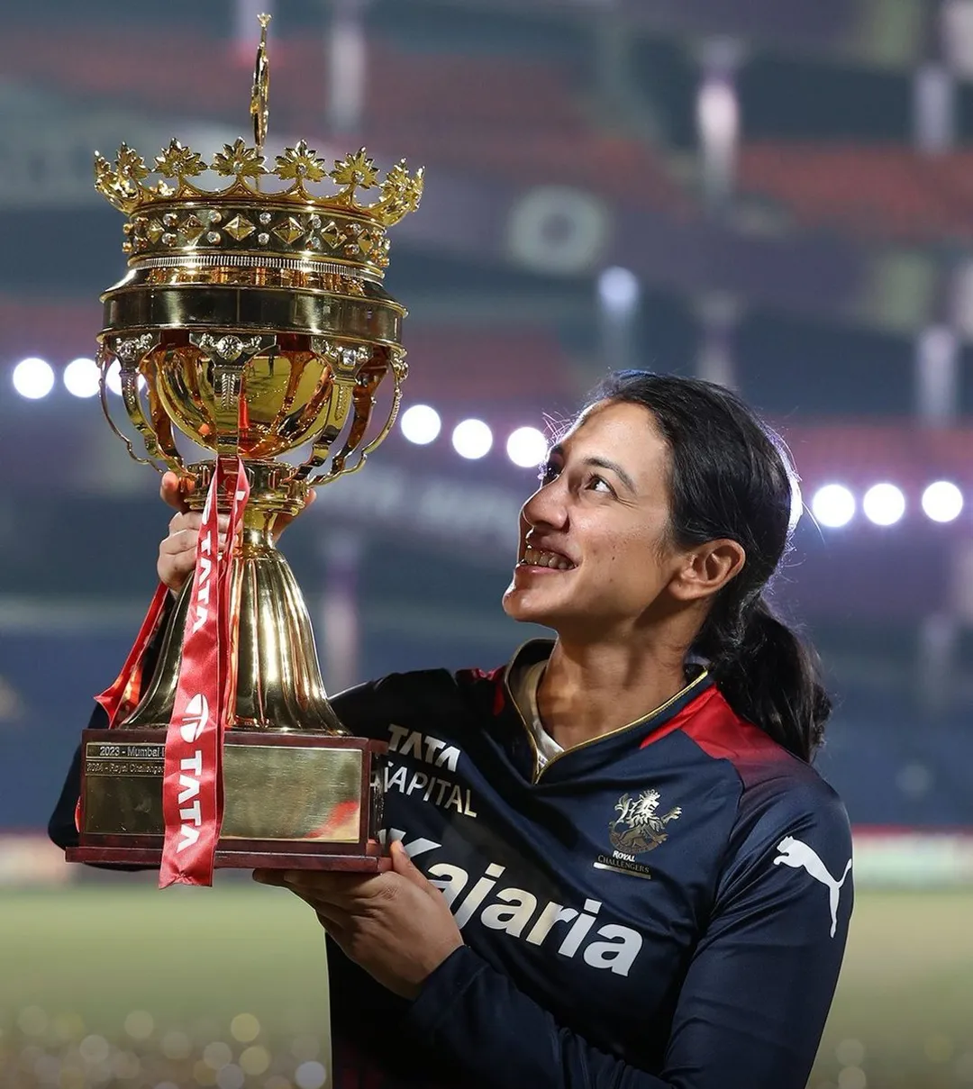 Smriti Mandhana, First ever RCB captain to win a Trophy. 🔥