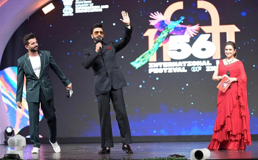 IFFI 2025 closing ceremony: Rajinikanth receives honour, Vietnamese film  'Skin of Youth' wins The Golden Peacock - The Hindu