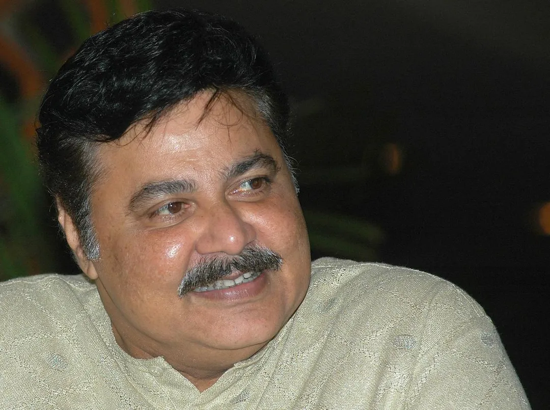 Lifeline of sitcoms and satire, Satish Shah passes away at 74 in Mumbai -  The Hindu