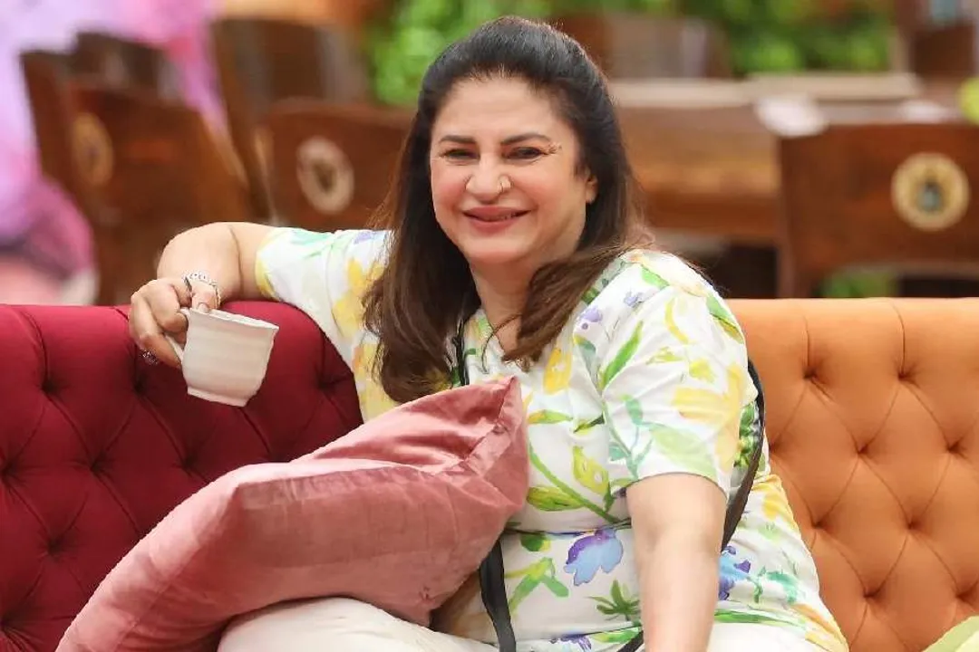 Bigg Boss 19 | No eviction in first Weekend Ka Vaar, Kunickaa Sadanand  quits as captain - Telegraph India