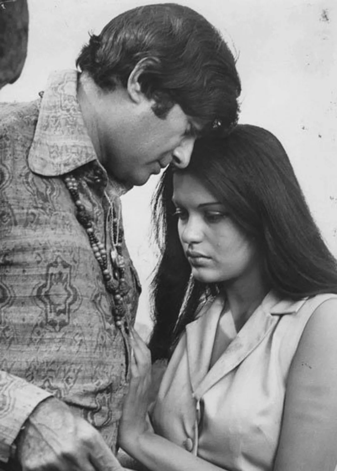 Dev Anand & Zeenat Aman