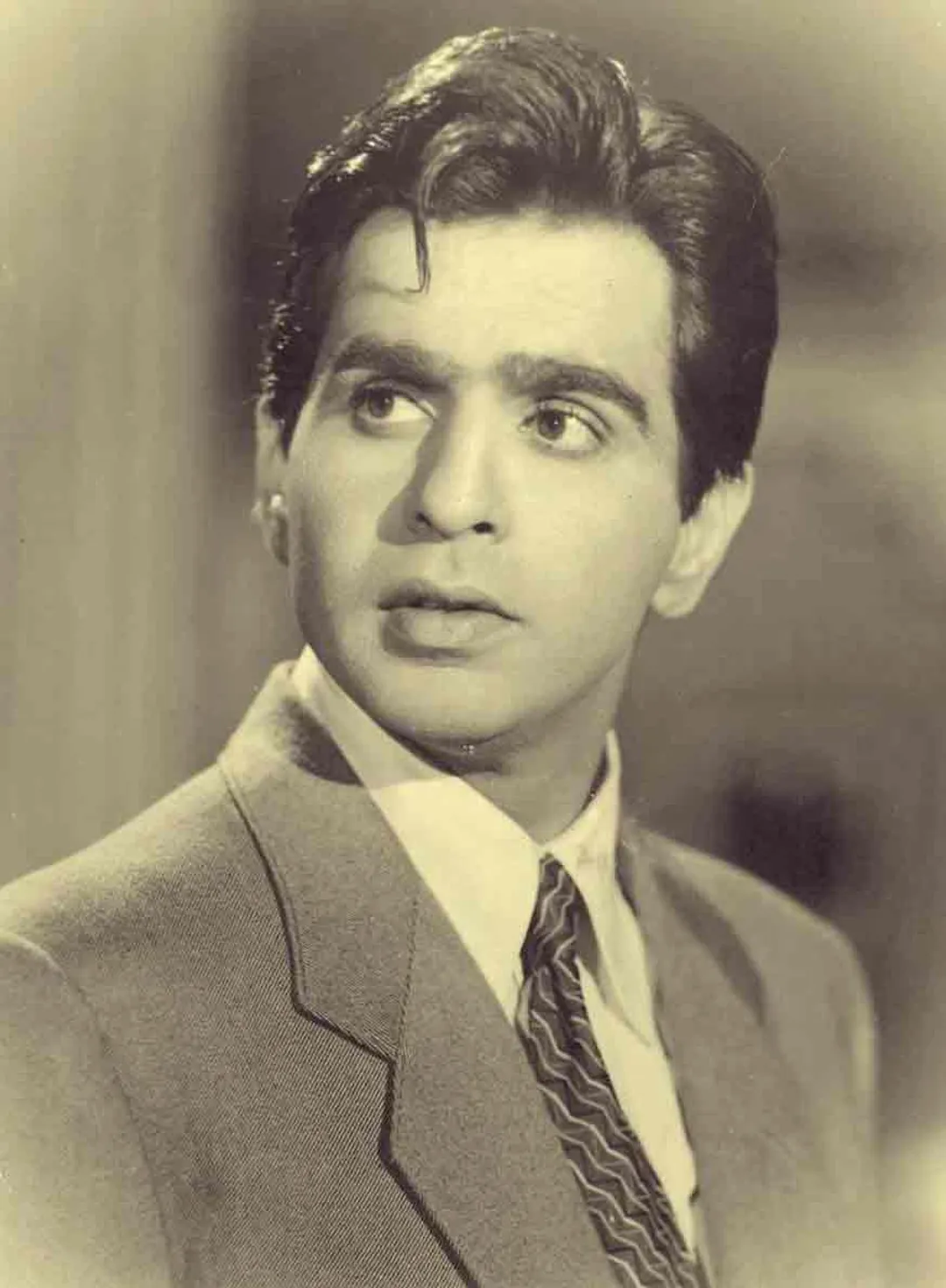 Dilip Kumar: Hero Of Heroes - Upperstall.com