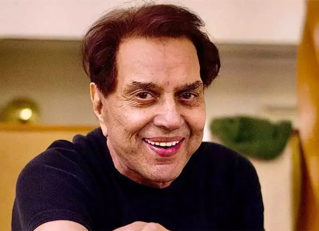 Dharmendra changes name after six decades of career in film industry :  Bollywood News - Bollywood Hungama