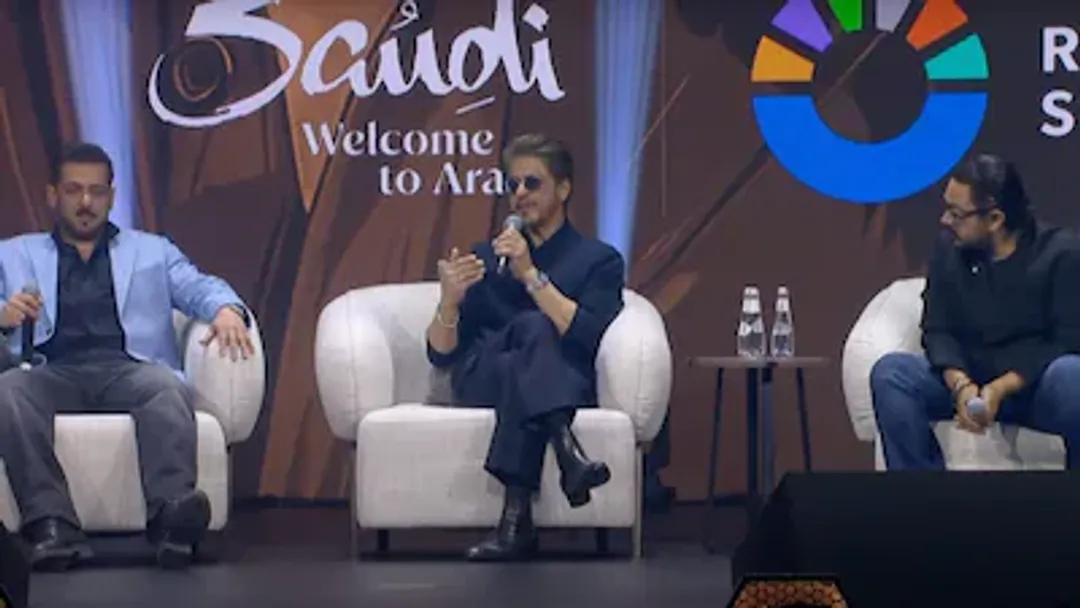 A Dream Project Waiting To Happen!'- Shah Rukh Khan on The Three Khans In A  Film Together at the Joy Forum 2025 A Dream Project Waiting To Happen!