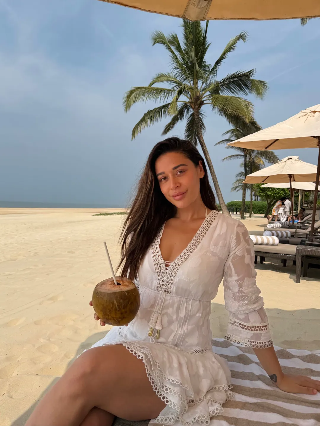 Krishan Shroff Enjoys a Relaxing Beach Getaway - UrbanAsian.com
