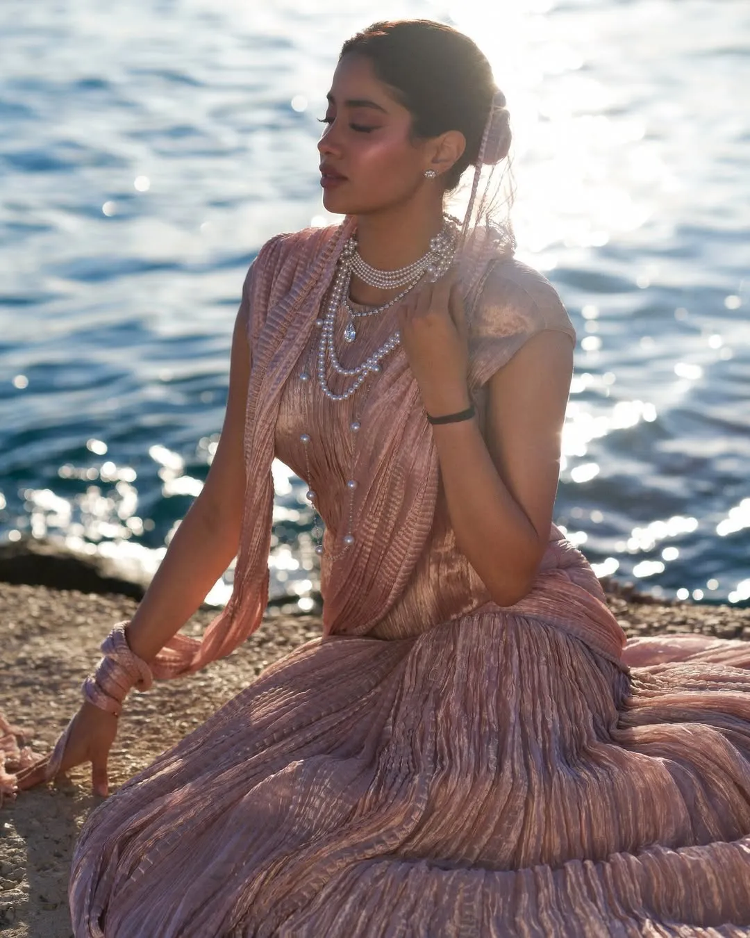 Janhvi Kapoor's Cannes look 