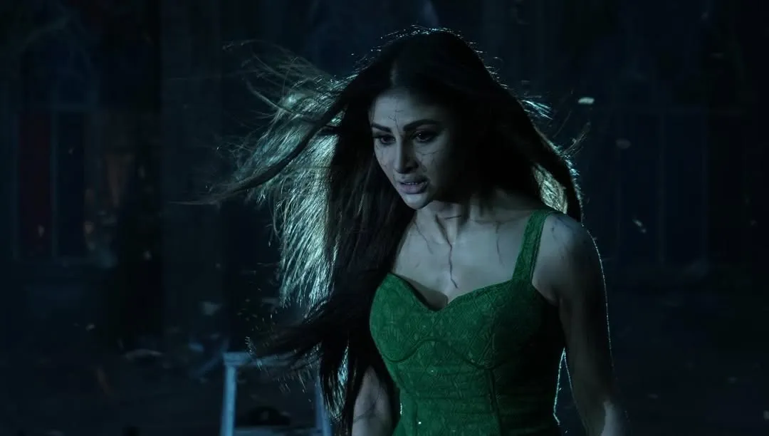 mouni roy