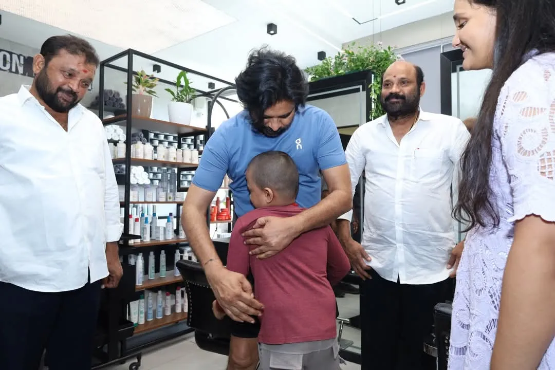Pawan at Vijayawada Salon Koniki  2nd 