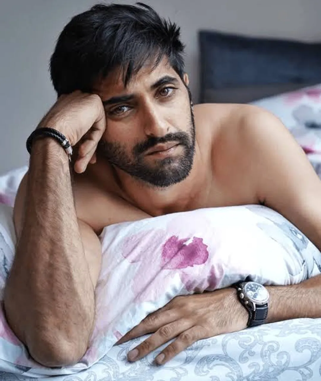 Actor Akshay Oberoi 