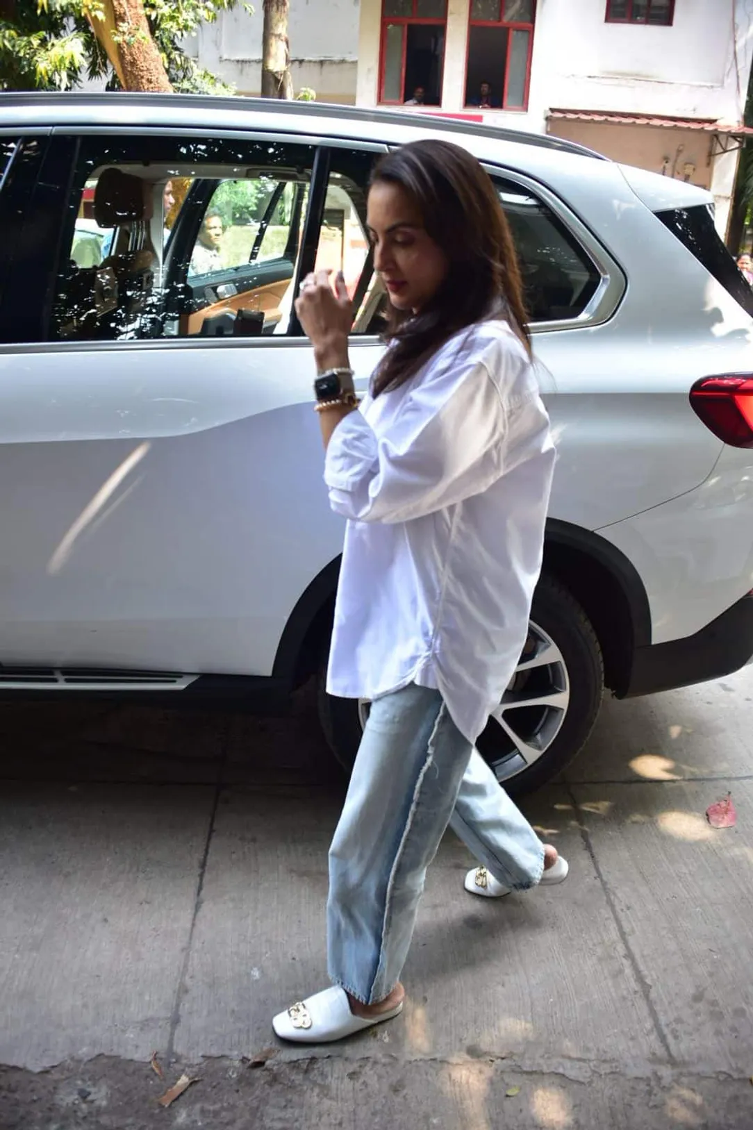 सोहेल खान की एक्स वाइफ सीमा सजदेह को भी संजय खान के घर स्पॉट किया गया.