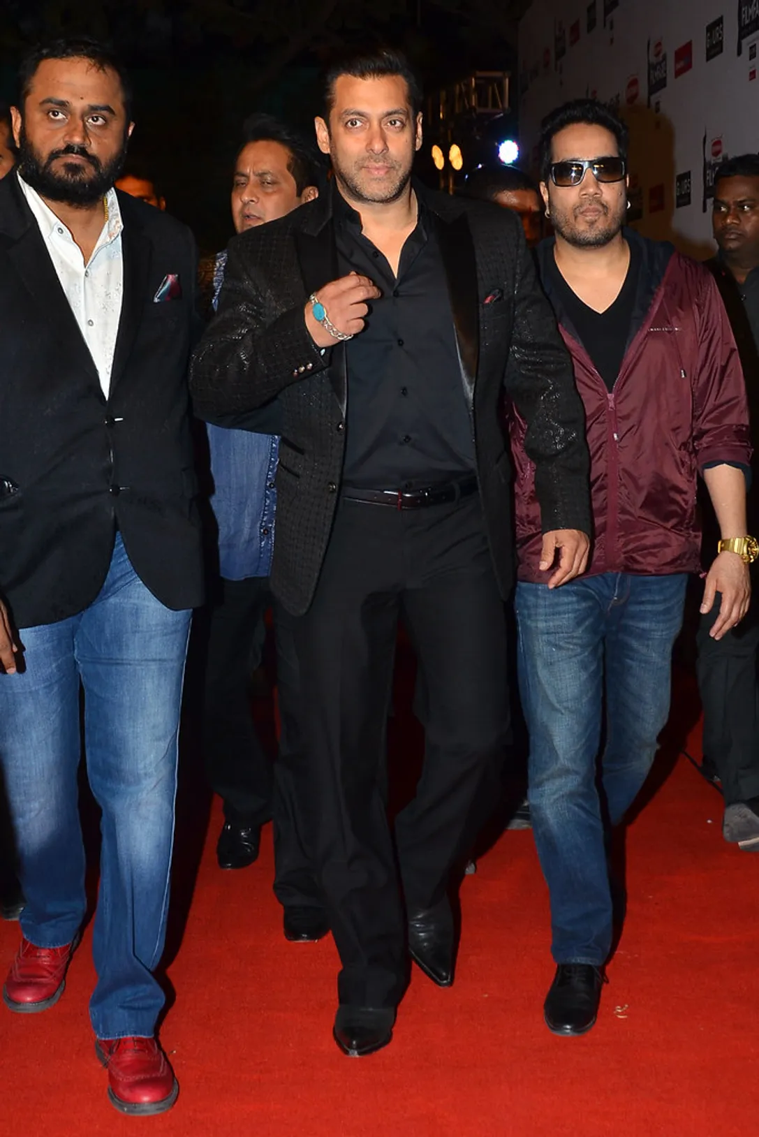 Salman Khan and Mika Singh graces the red carpet at the 60… | Flickr