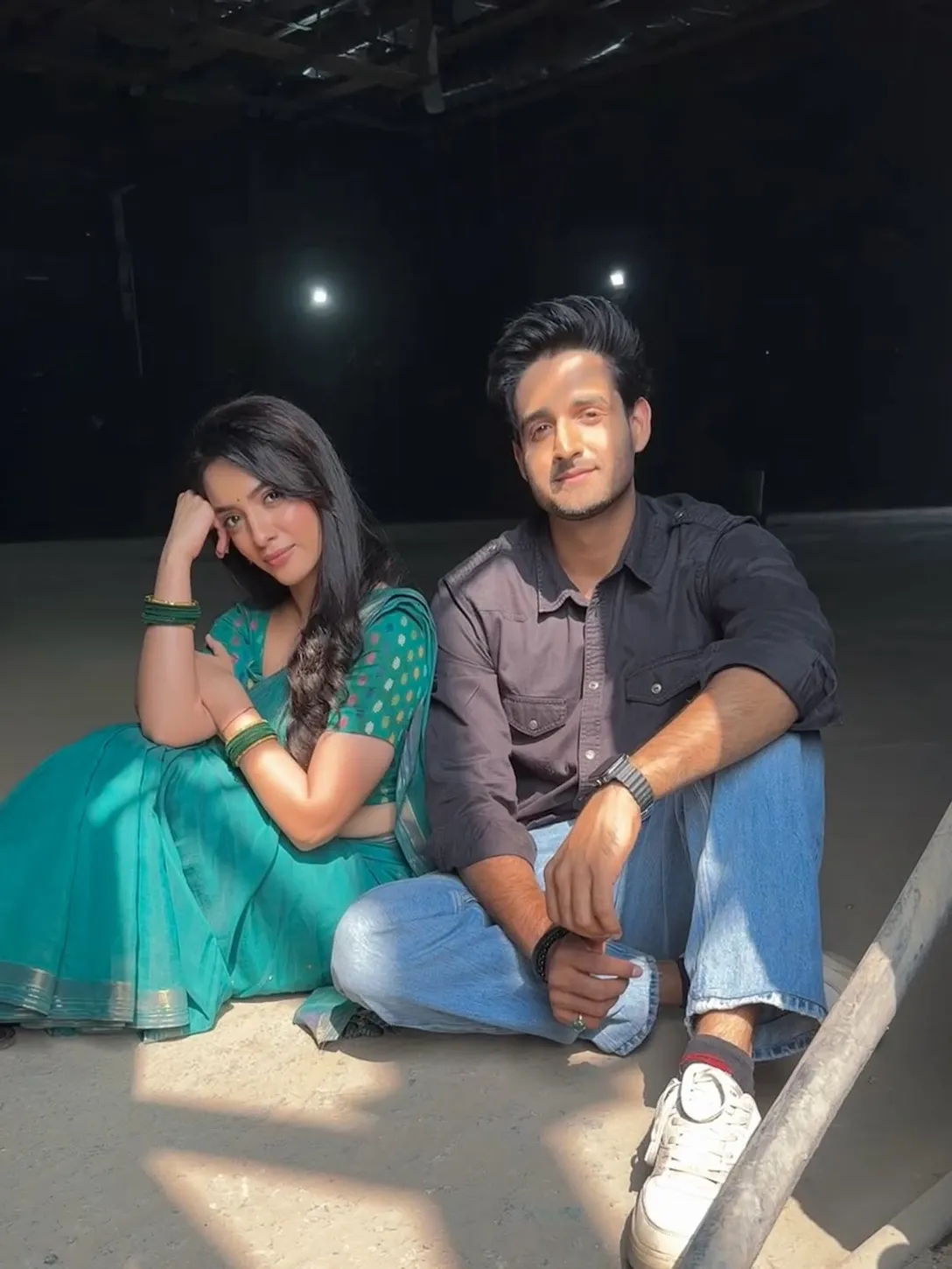 Jagadhatri stars Farman Haider and Sonakshi Batra photos (2)