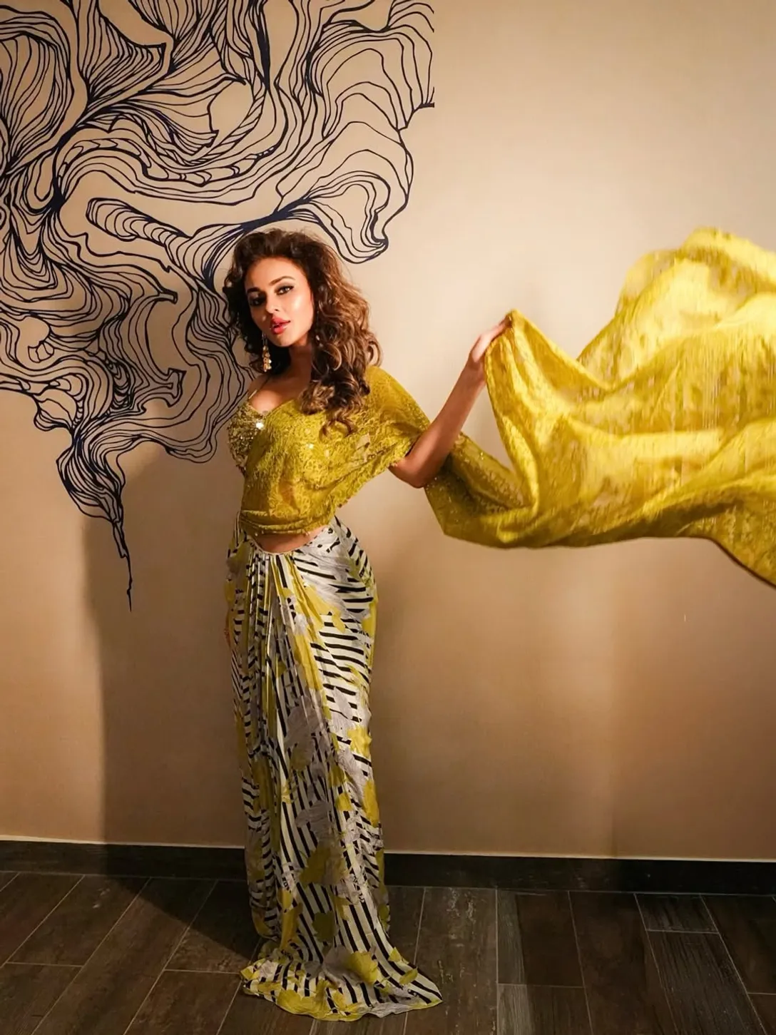 Seerat Kapoor Stuns Filmfare in Bold Green Grace