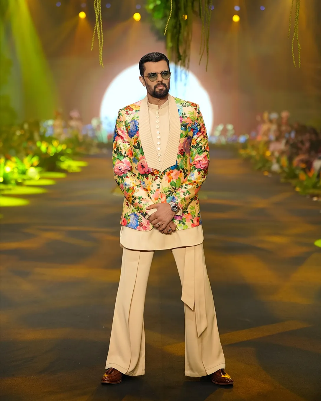 Maniesh Paul graced the runway as the showstoppers