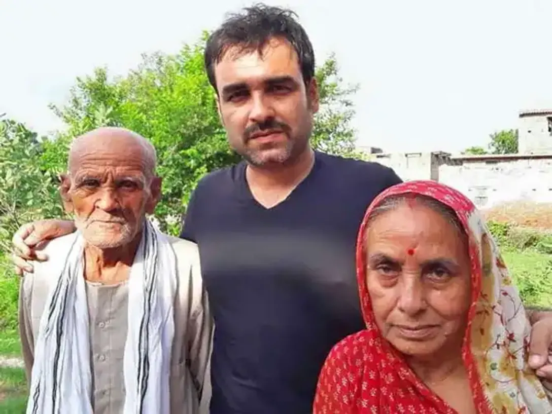 Pankaj Tripathi mother and father