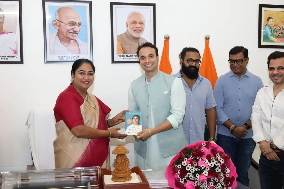 Kantara Team Meets Delhi CM Rekha Gupta