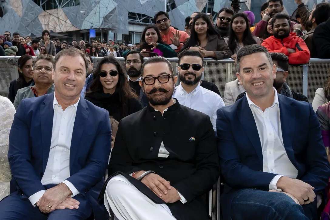 Aamir Khan dedicates the honor of hoisting the Indian National Flag at the Indian Film Festival of Melbourne 2025