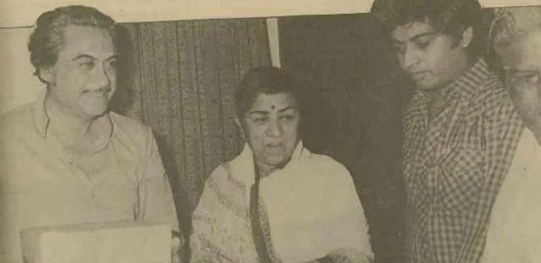 Kishoreda with Latadidi & Amit Kumar in the recording studio / Lata  Mangeshkar - Bollywood Photos