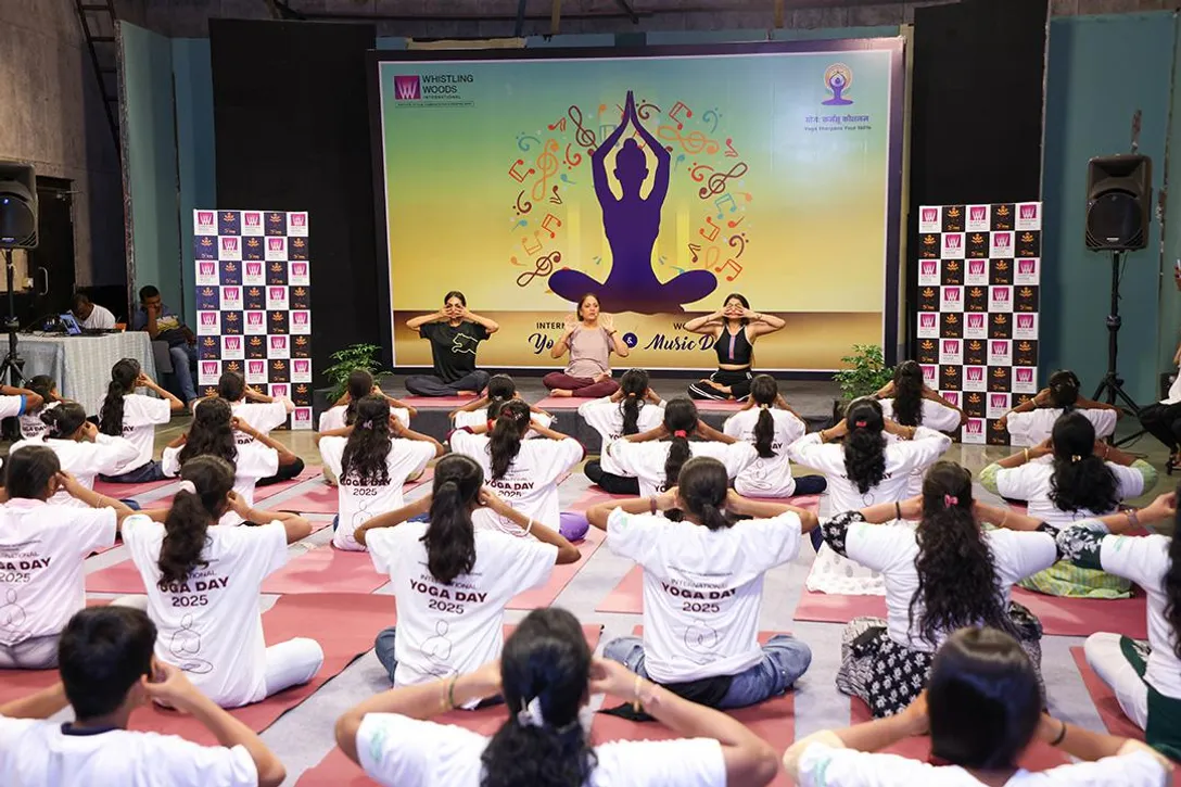 Whistling Woods International Celebrated International Yoga Day 2025 (3)