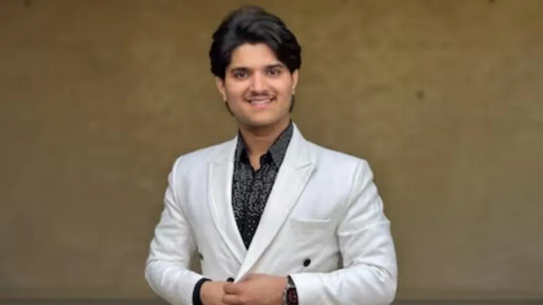 Who is Mridul Tiwari going to Bigg Boss 19
