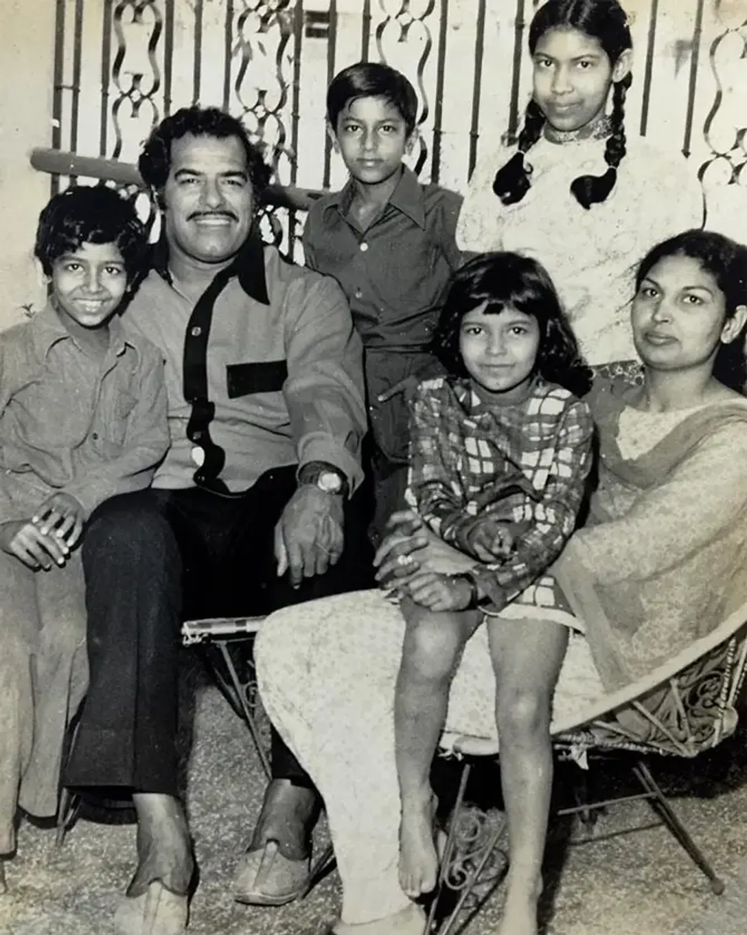 Rare pictures of Vindu Dara Singh with family you may not have seen before