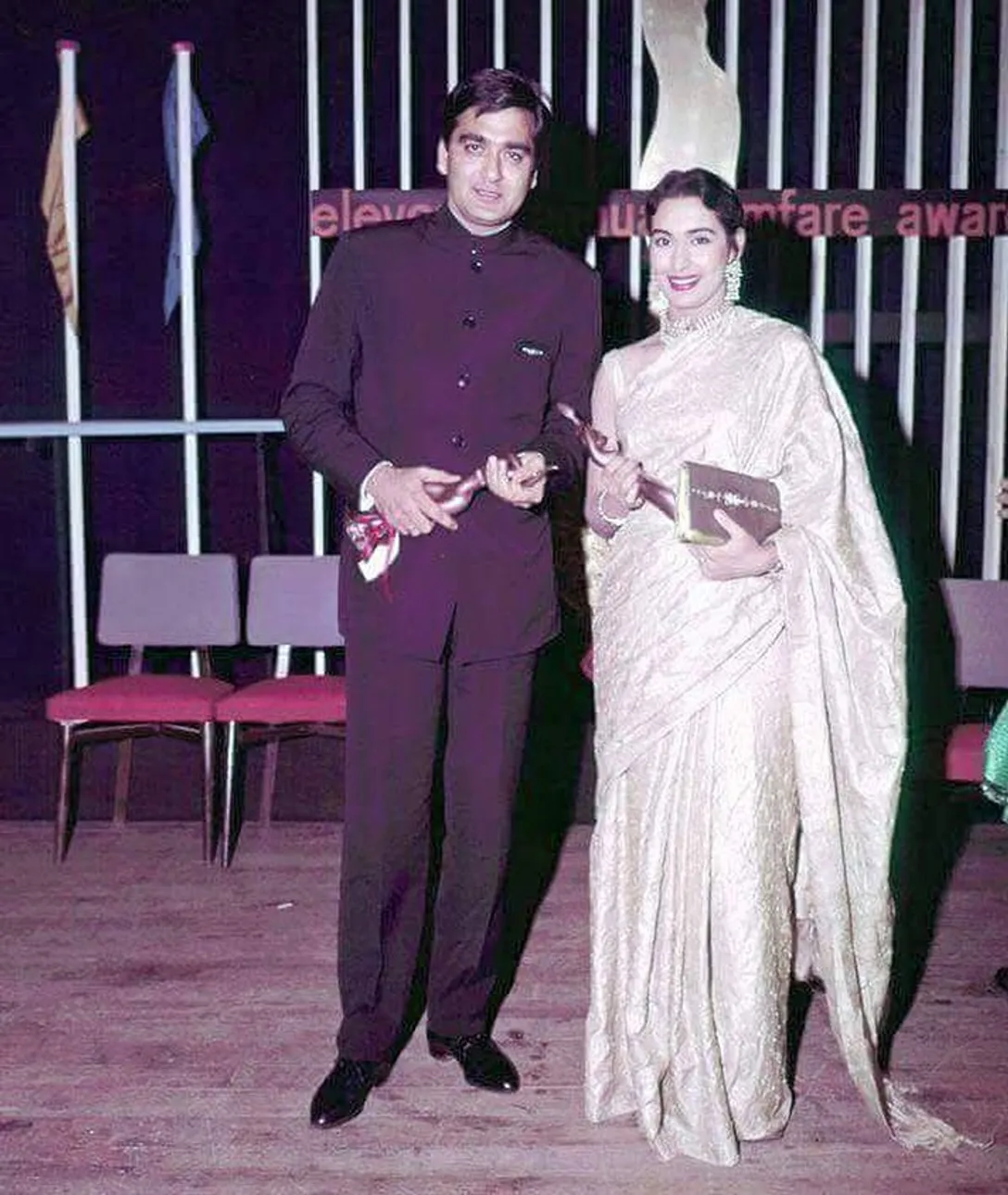 Sunil Dutt And Nargis' Love Story: Heartbreak, Fire Accident, Secret  Marriage, Cancer, And More