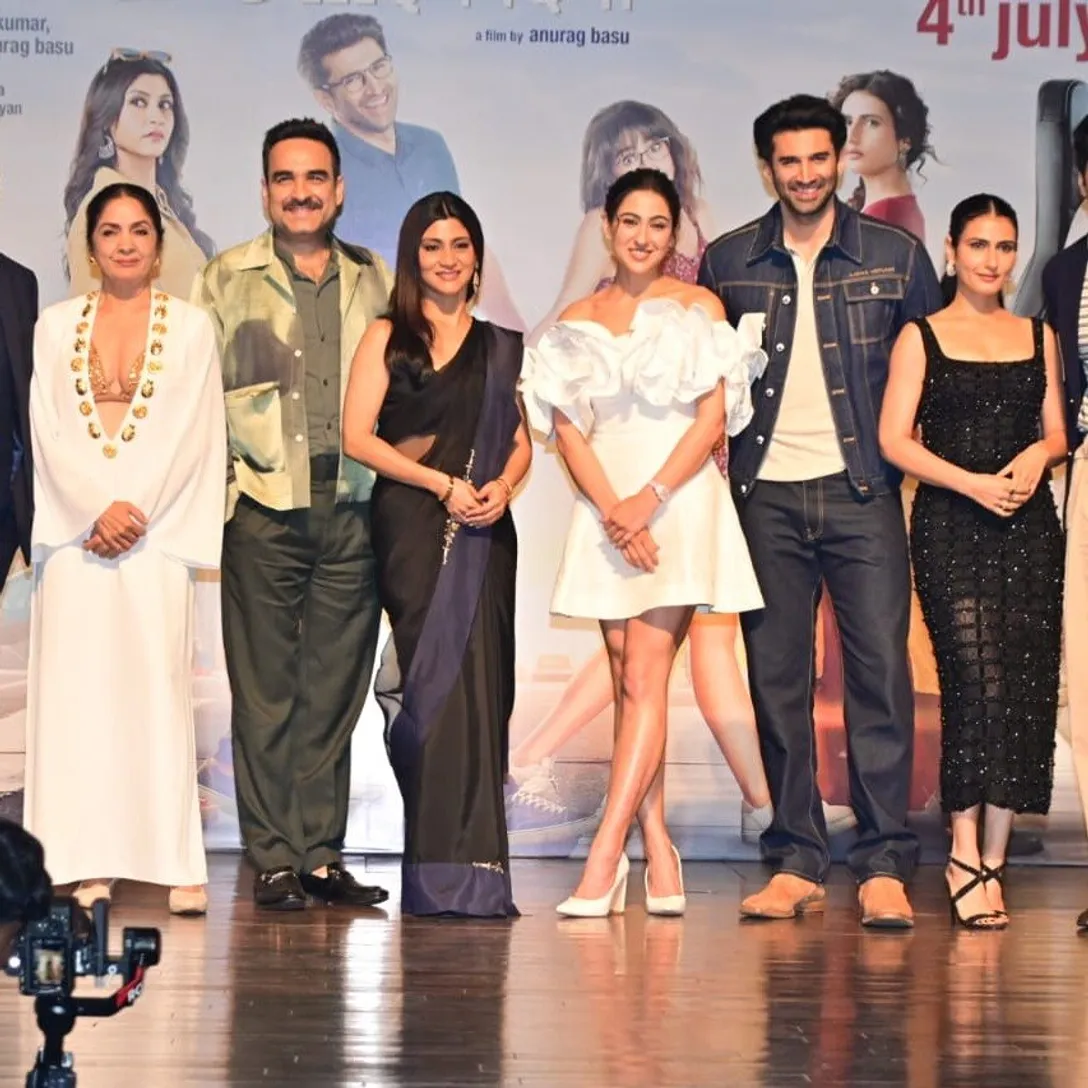 Neena Gupta, Konkana Sen Sharma to Aditya Roy Kapur, Metro In Dino cast at  trailer launch - India Today