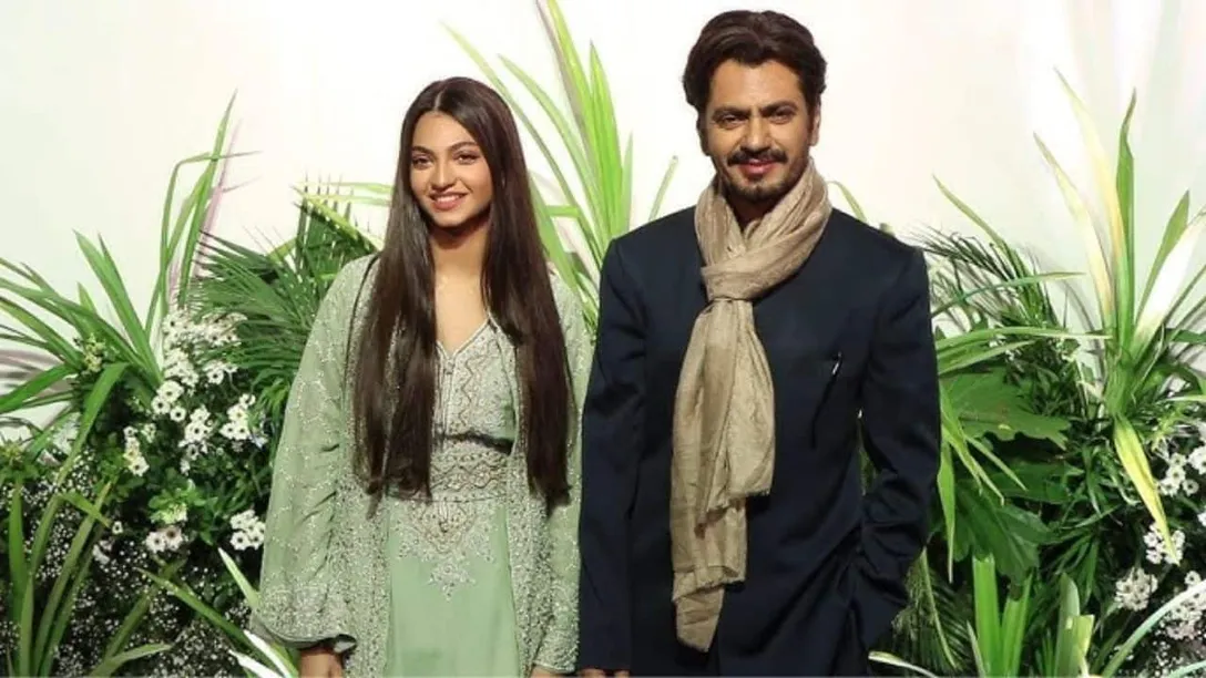 Nawazuddin Siddiqui's daughter, Shora wins hearts, netizens call her "mini  version of Deepika Padukone"