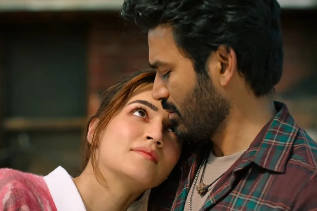 tere ishk mein song | Dhanush, Kriti Sanon deal with heartbreak after brief  romance in title track - Telegraph India