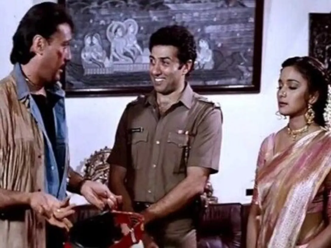 Tridev turns 30: How Rajiv Rai's 1989 film revitalised the Bollywood  multistarrer – Firstpost