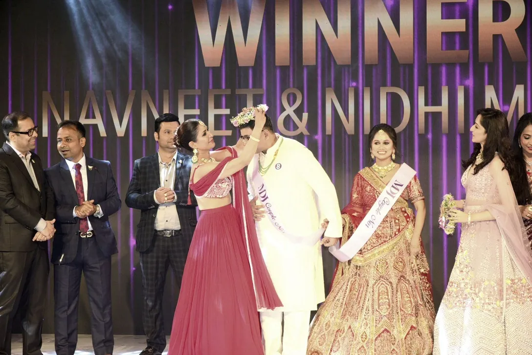 Navneet & Nidhi Mimani Winner of MDJ Couple No.1 (Season 4) presented by Mahabir Danwar Jewellers held at Fairfield by Marriott, Kolkata_5