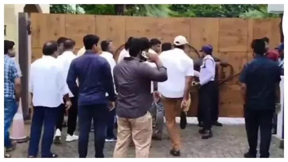 High tension at Padi Kaushik Reddy's house