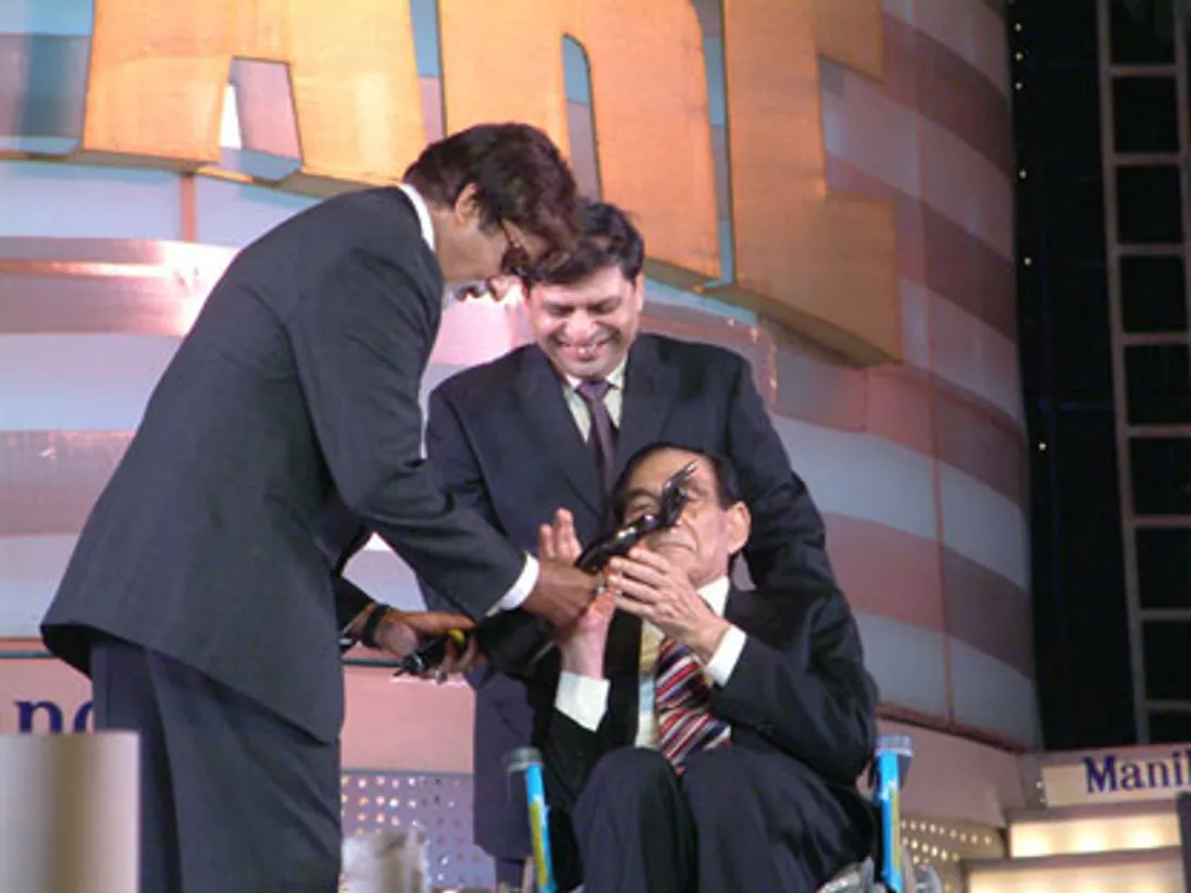 Life Time Achievement - B.R.Chopra / Filmfare Award Winners - Bollywood Photos