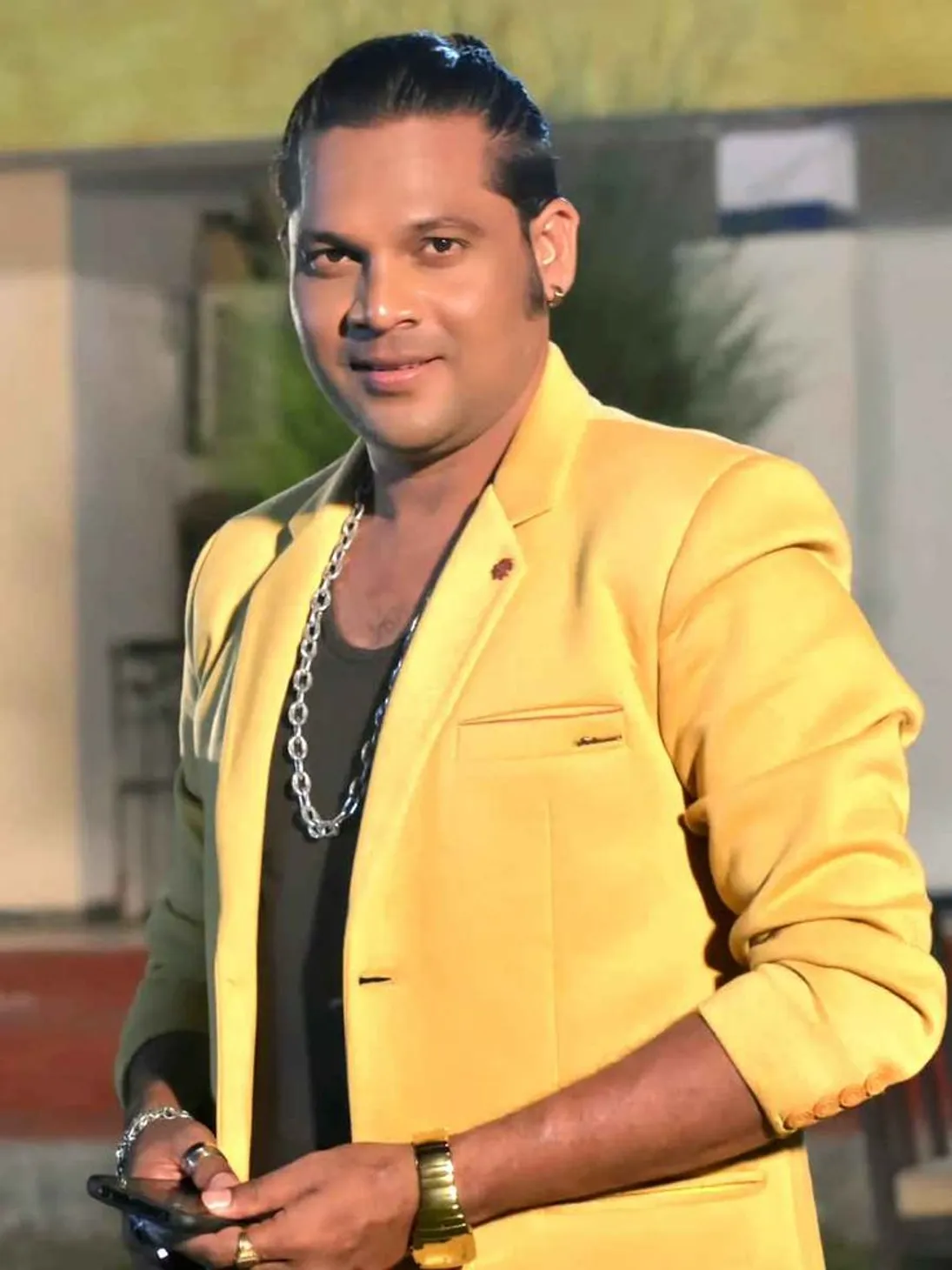 Prakash Tiwari Madhur Playback (1)
