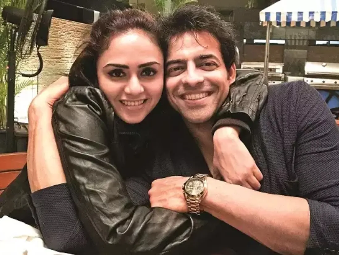 Amruta Khanvilkar quashes rumours of trouble in marriage, says she  unfollowed husband Himanshu Malhotra in spur-of-the-moment