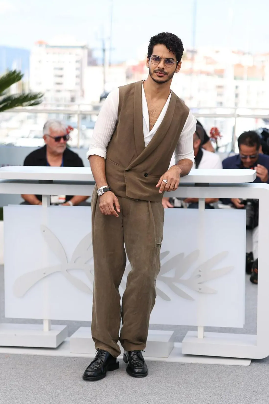 Ishaan Khatter Cannes 2025 Global Star Wins Hearts with Standing Ovation (4)