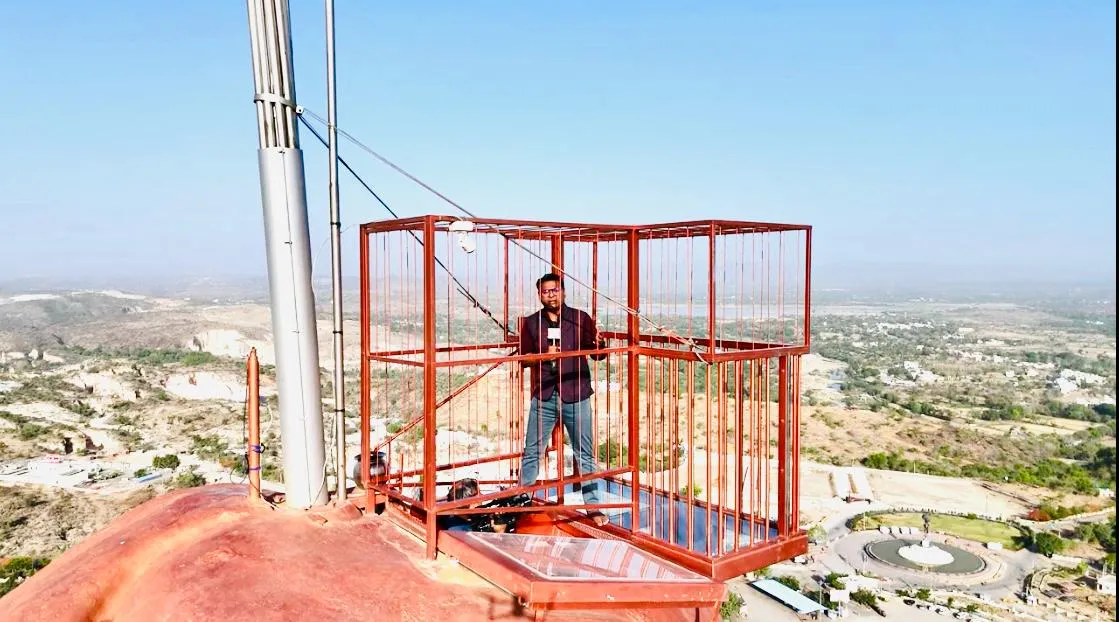 Report on statue of belief