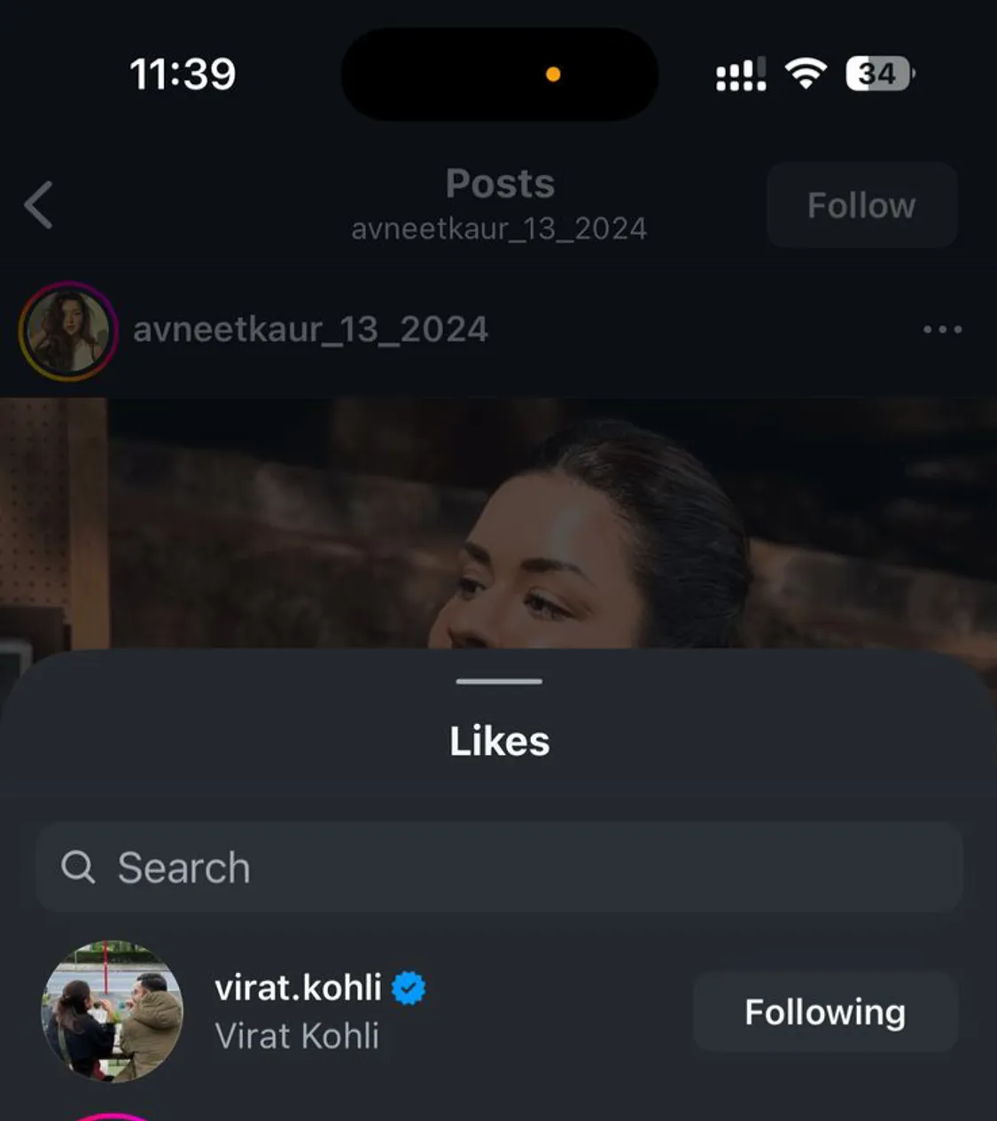 Virat liked Avneet kaur's