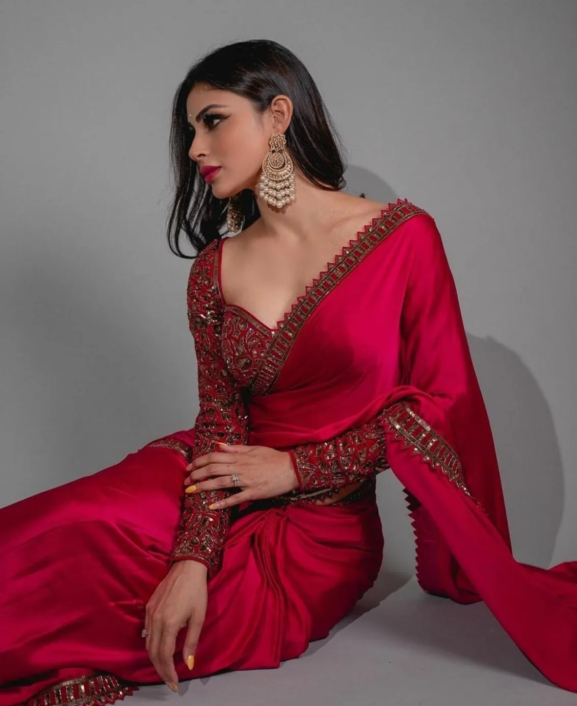 Mouni Roy Photos
