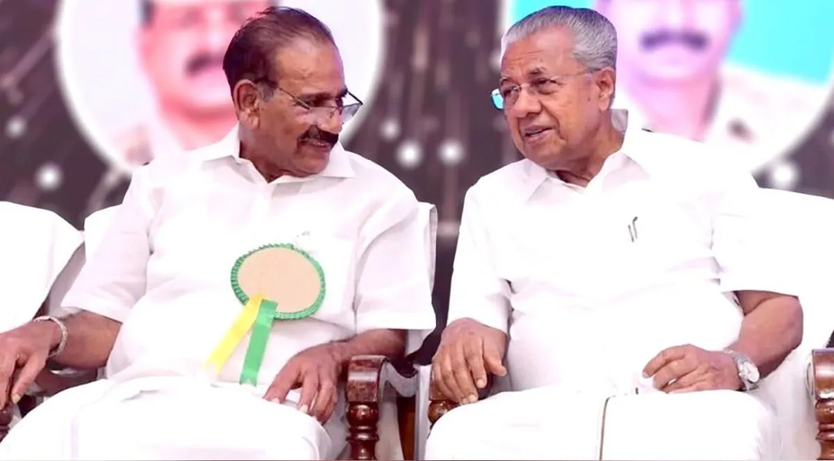 ak sasindran pinarai vijayan