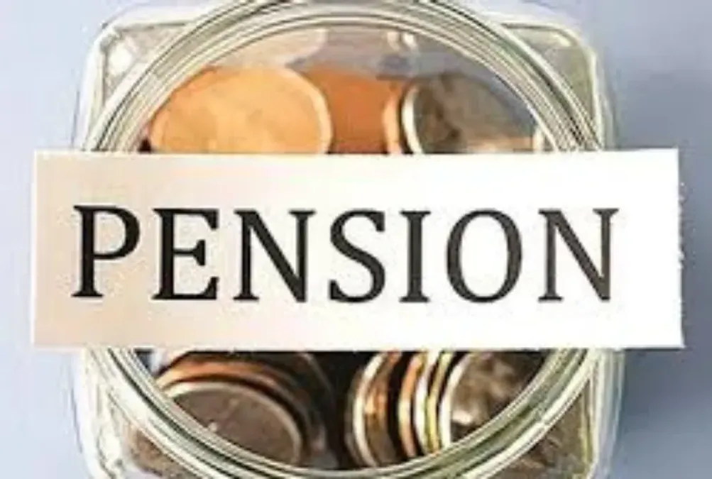 CG Pension Policy Updated: छत्तीसगढ़ में खत्म हुई पुरानी पेंशन योजना, 1  अगस्त से कर्मचारियों को मिलेगा नया विकल्प, जानें