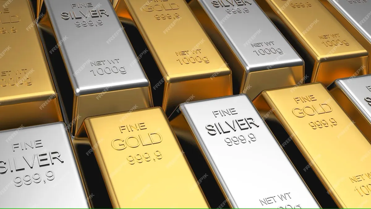 Gold Silver Rate Today: चांदी 1000 रुपये बढ़कर 1.08 लाख की नई ऊंचाई पर, सोना  280 रुपये गिरा, क्या है एक्सपर्ट्स की राय