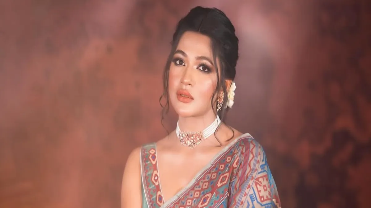 Jinsiy aloqada ona, qiz va ogil