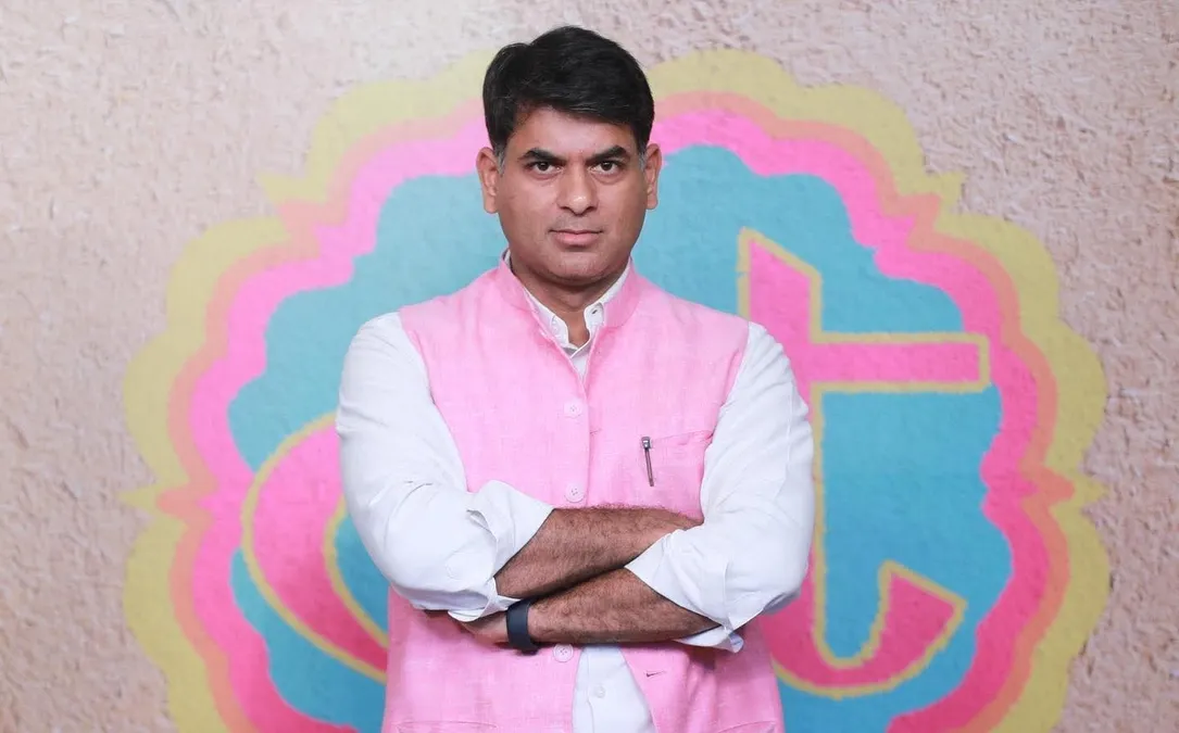 Saurabh Dwivedi Biography & Net Worth :- जानिए लल्लनटॉप सौरभ द्विवेदी की जीवनी, परिवार और पूरी संपत्ति की जानकारी !