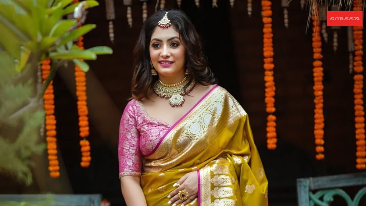 Rus porno bokira qizlar seks videolar Cheboksari shahrida jinsiy aloqa